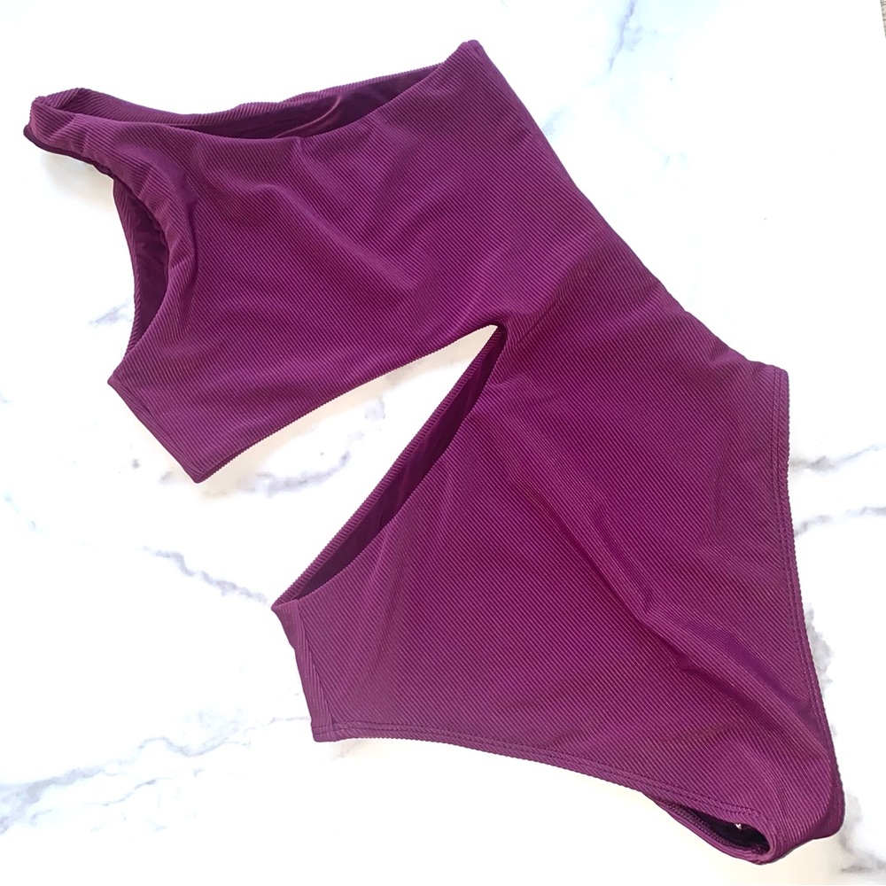 BEACH RIOT Celine Ribbed Cut-Out One Piece Plum Wine MSRP $148 SZ S NEW!!! - Picture 3 of 6